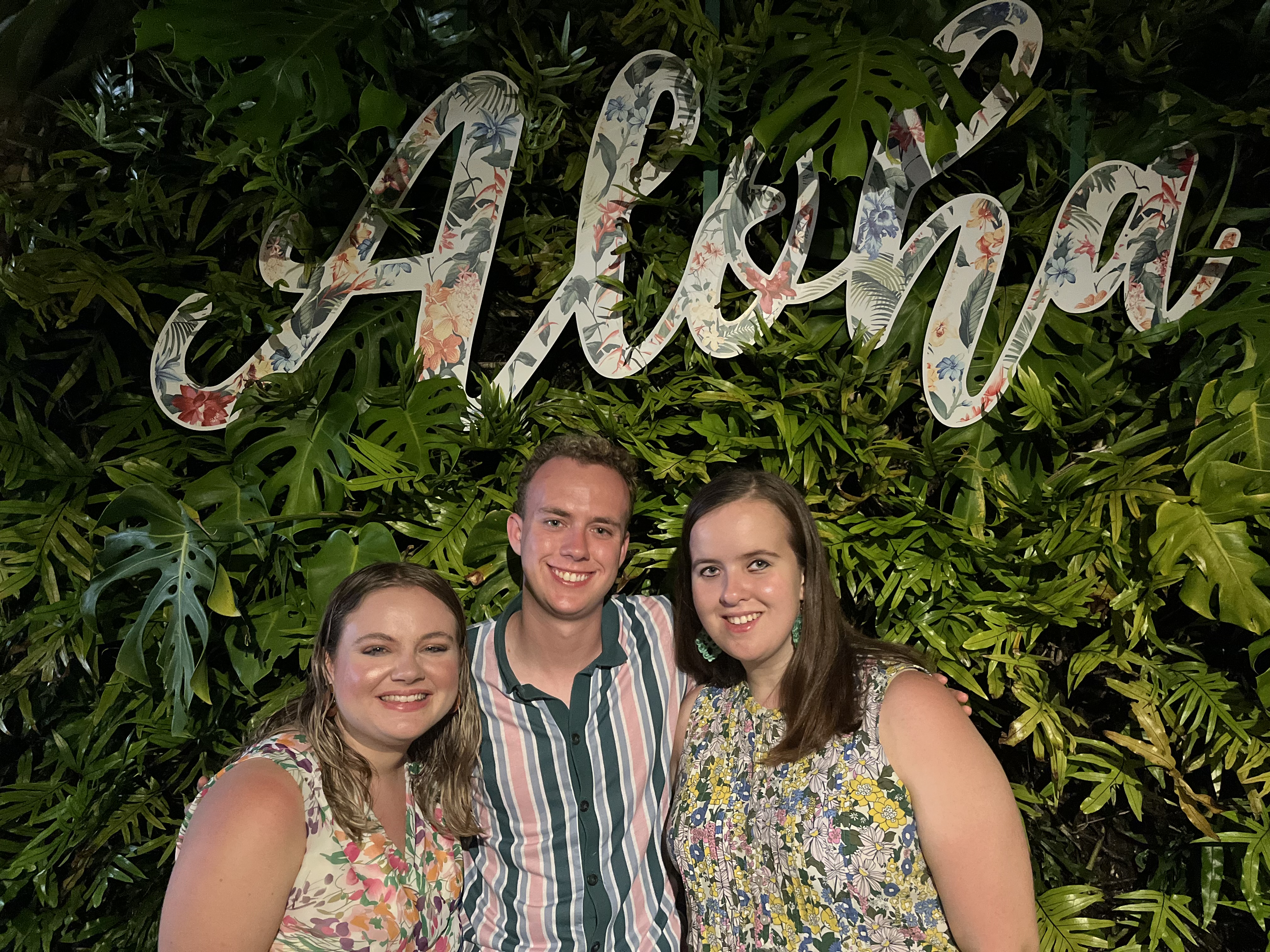 Group photo at Tommy Bahama